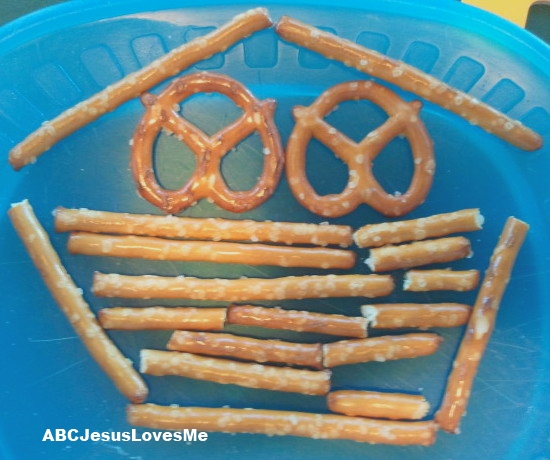 Pretzel Ark Snack